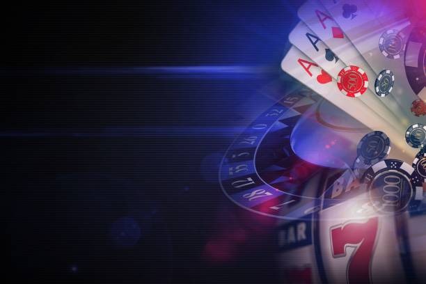 Live dealer spinning American Roulette wheel